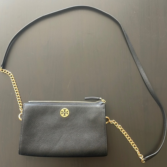Tory Burch Bags Tory Burch Mini Everly Leather Crossbody Bag Poshmark